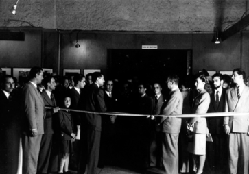 Inauguração do 1º Salão Paulista de Arte Fotográfica (1942) - Foto: acervo FCCB